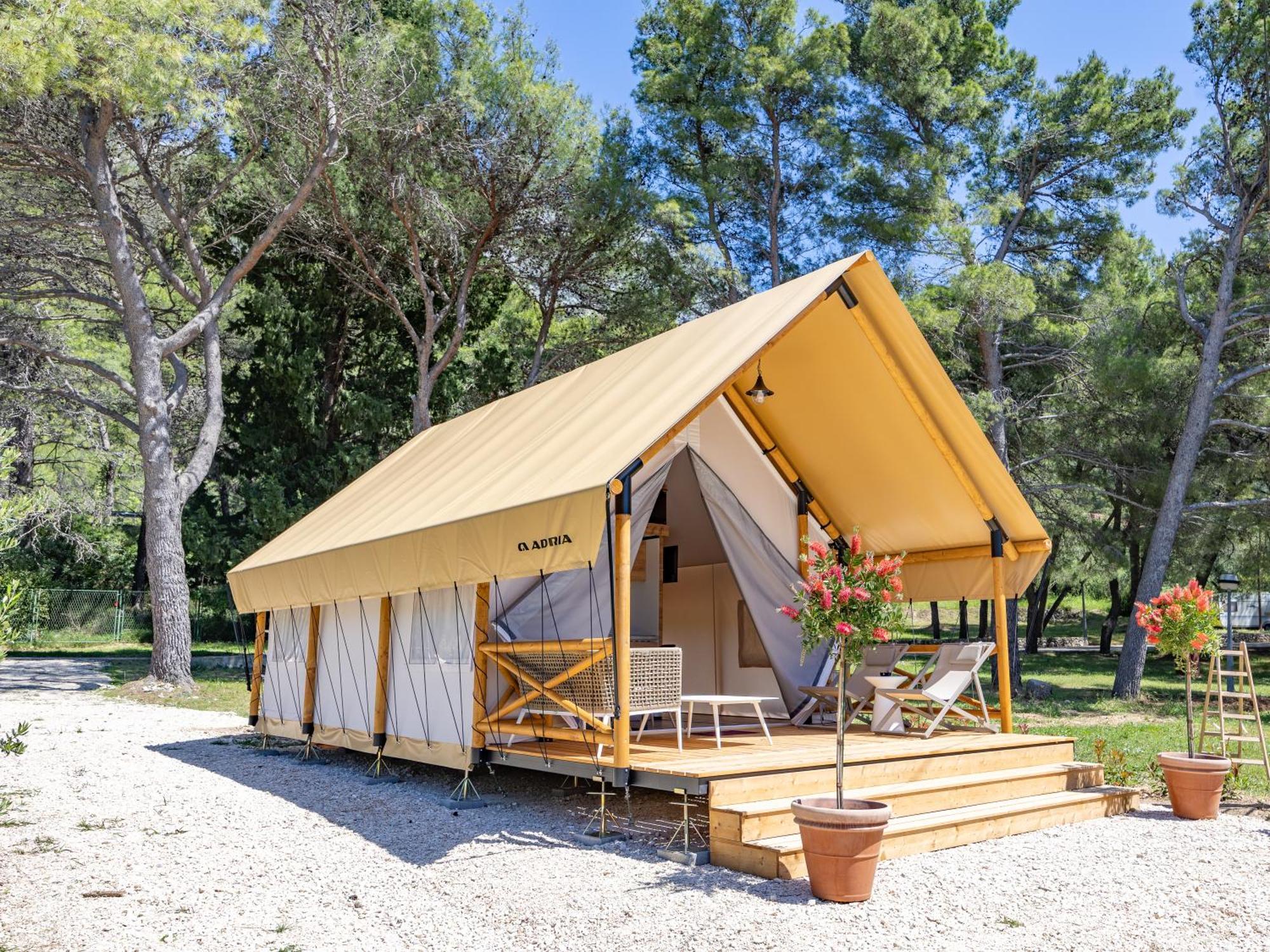 Camp Dole Zivogosce - Mobile Home And Glamping Tent Exterior foto